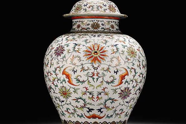 10 Vases Greatest Collectibles