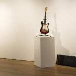 Bob Dylan's Guitar Fetches $965,000
