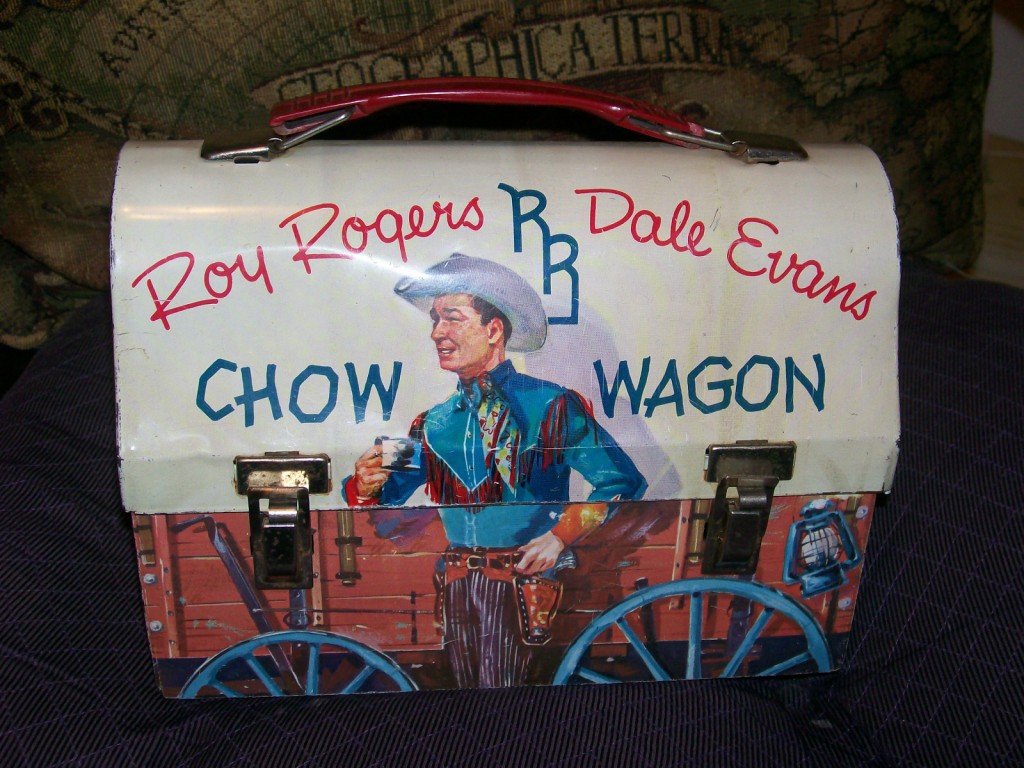 1958 Chow Wagon Lunch Box | Greatest Collectibles